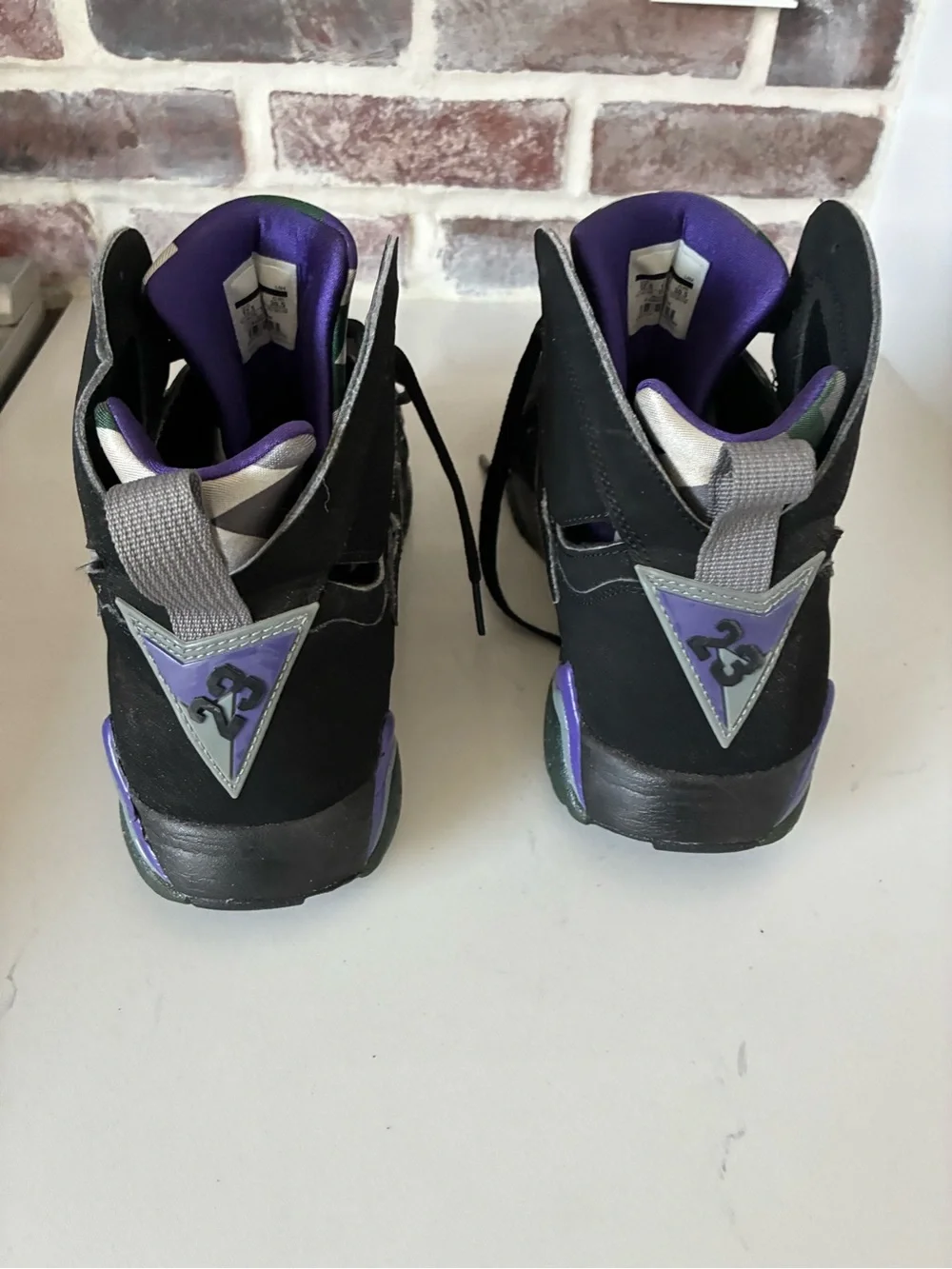 Nike Air Jordan 7 size 12.5 Mens Ray Allen Edition (Bucks Away)